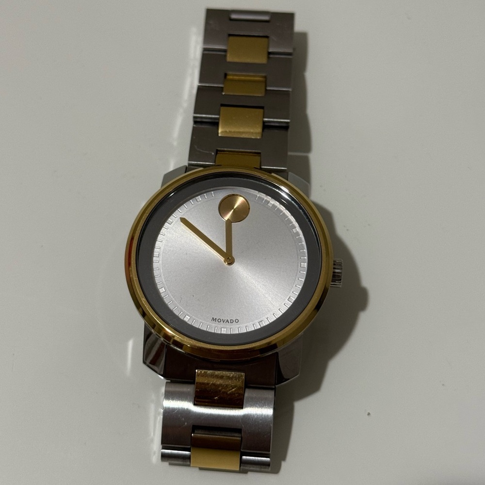 🔥Authentic Movado Bold Two-Tone Men Watch🔥 - Picture 2 of 8